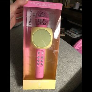 Stoney Clover Lane Wireless LED light up Microphone